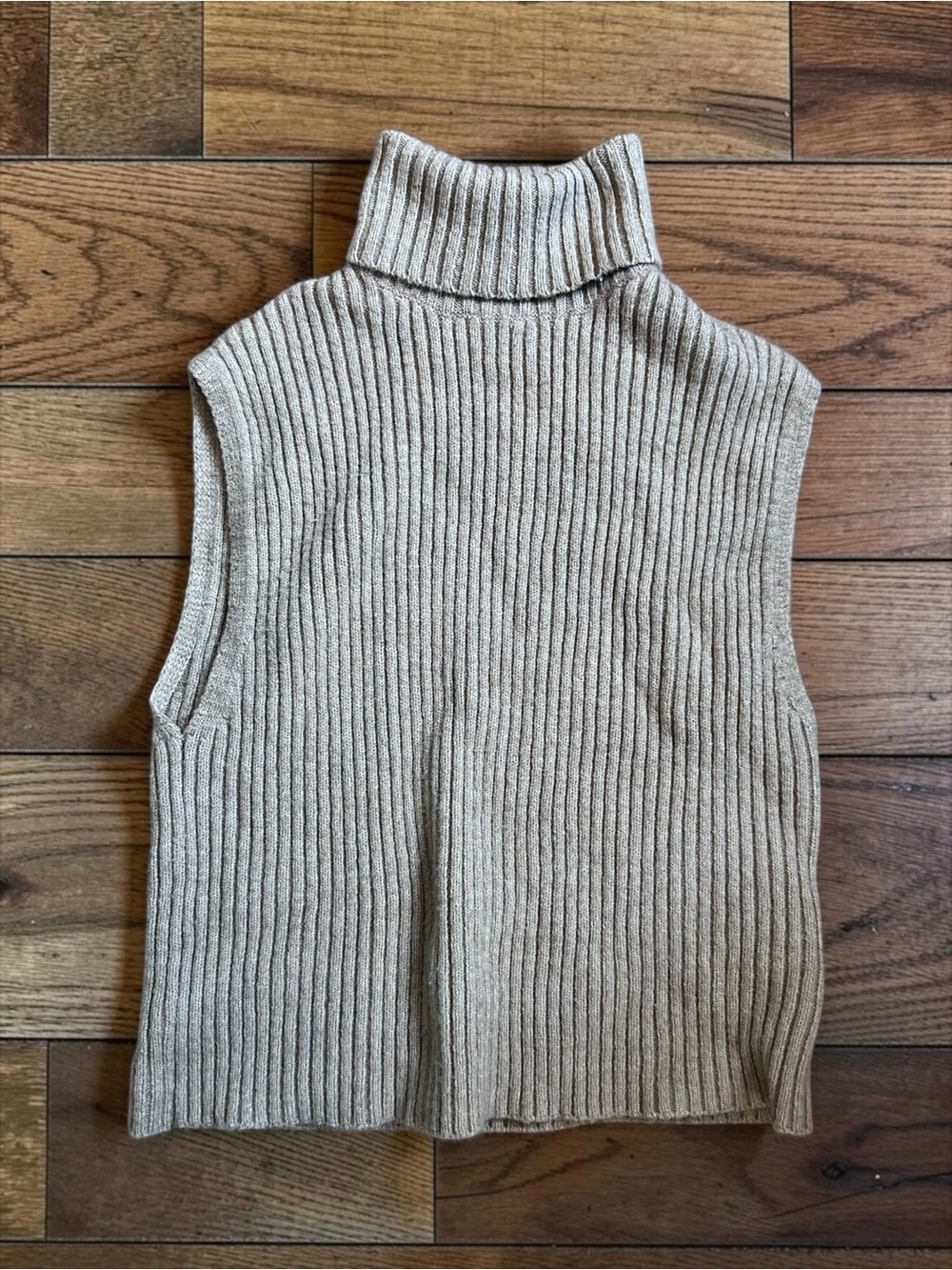 SHEIN Beige Ribbed Turtleneck Sleeveless Sweater Vest Size S